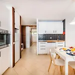 Family Holidays @ Caminho Do Апартаменты Картейра