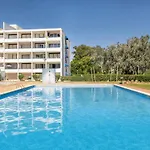 Апартаменты Family Holidays @ Caminho Do