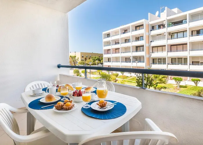 Family Holidays @ Caminho Do Apartamento Quarteira