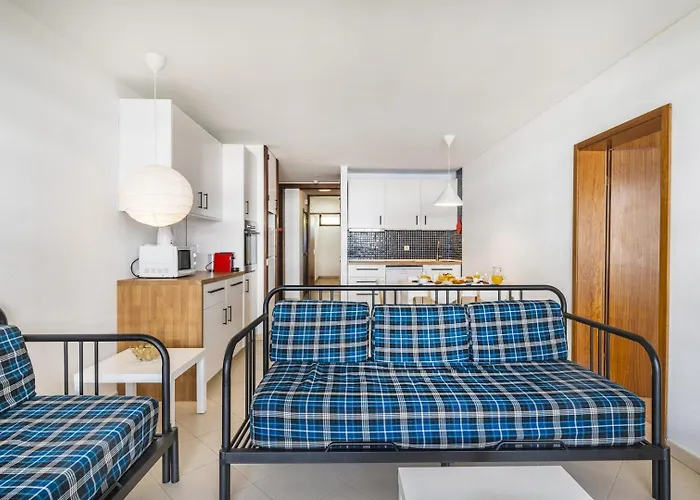 Family Holidays @ Caminho Do *